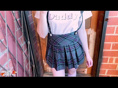 ❤️ Školáčka jej hlboko vysaje penis a namiesto vyučovania šuká. ❤ Krásne porno na nás ❌️