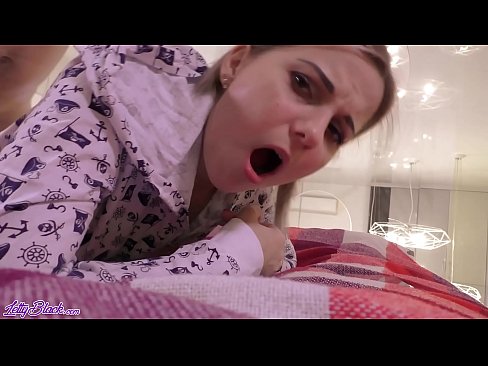 ❤️ Sexy mama prehĺtanie a sex v pregistyle - sperma zblízka ❤ Krásne porno na nás ❌️